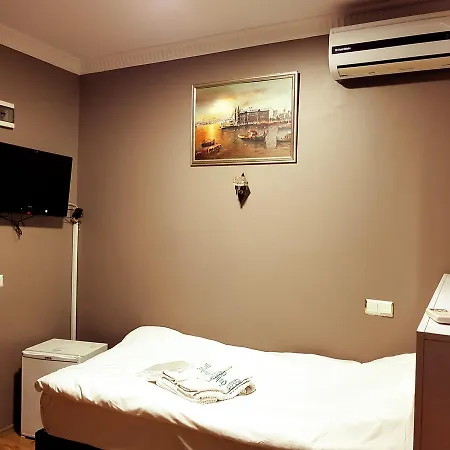 Oezhayat Hotel