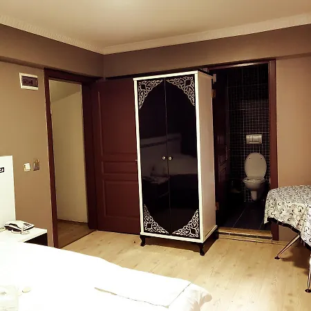 Hotel Oezhayat